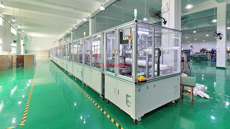 低压柜作为关键设备，其质量至关重要。以下是一些确保低压柜质量的关键因素：